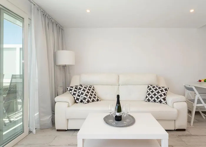 Monte Rojo Atlantic View Апартаменты